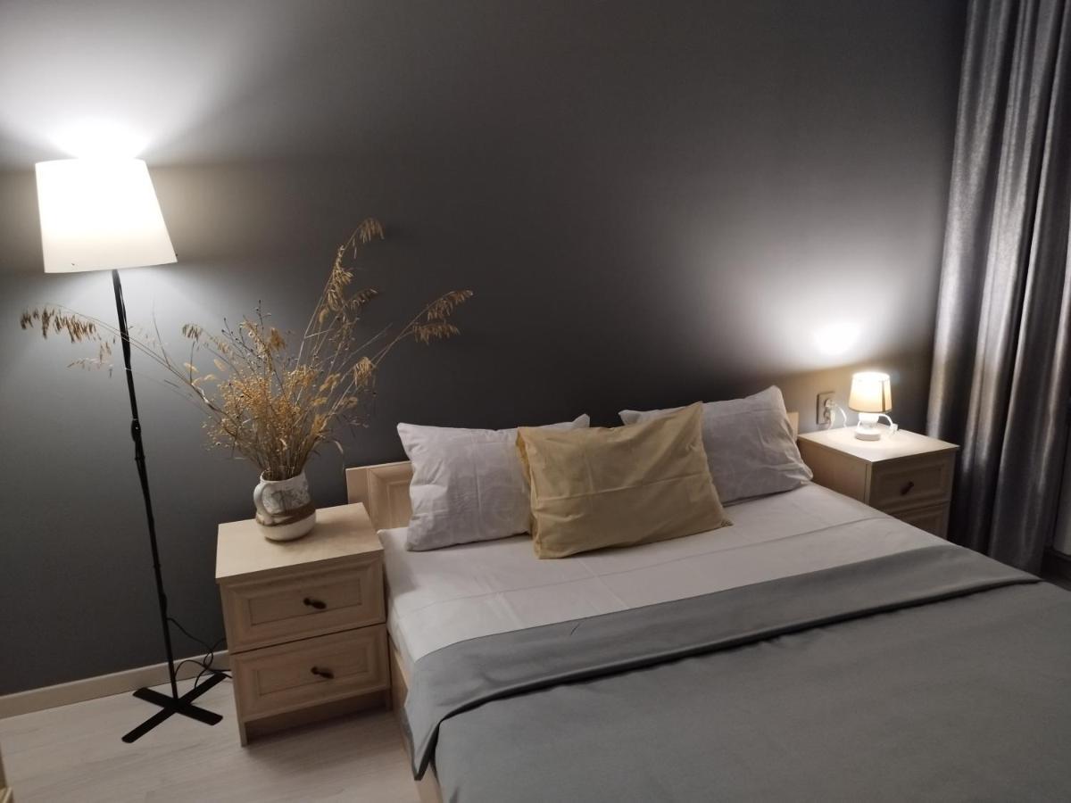 Sky The Apartment Centre ティラスポリ エクステリア 写真