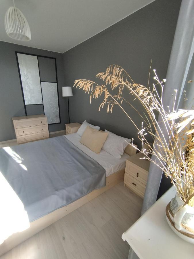 Sky The Apartment Centre ティラスポリ エクステリア 写真