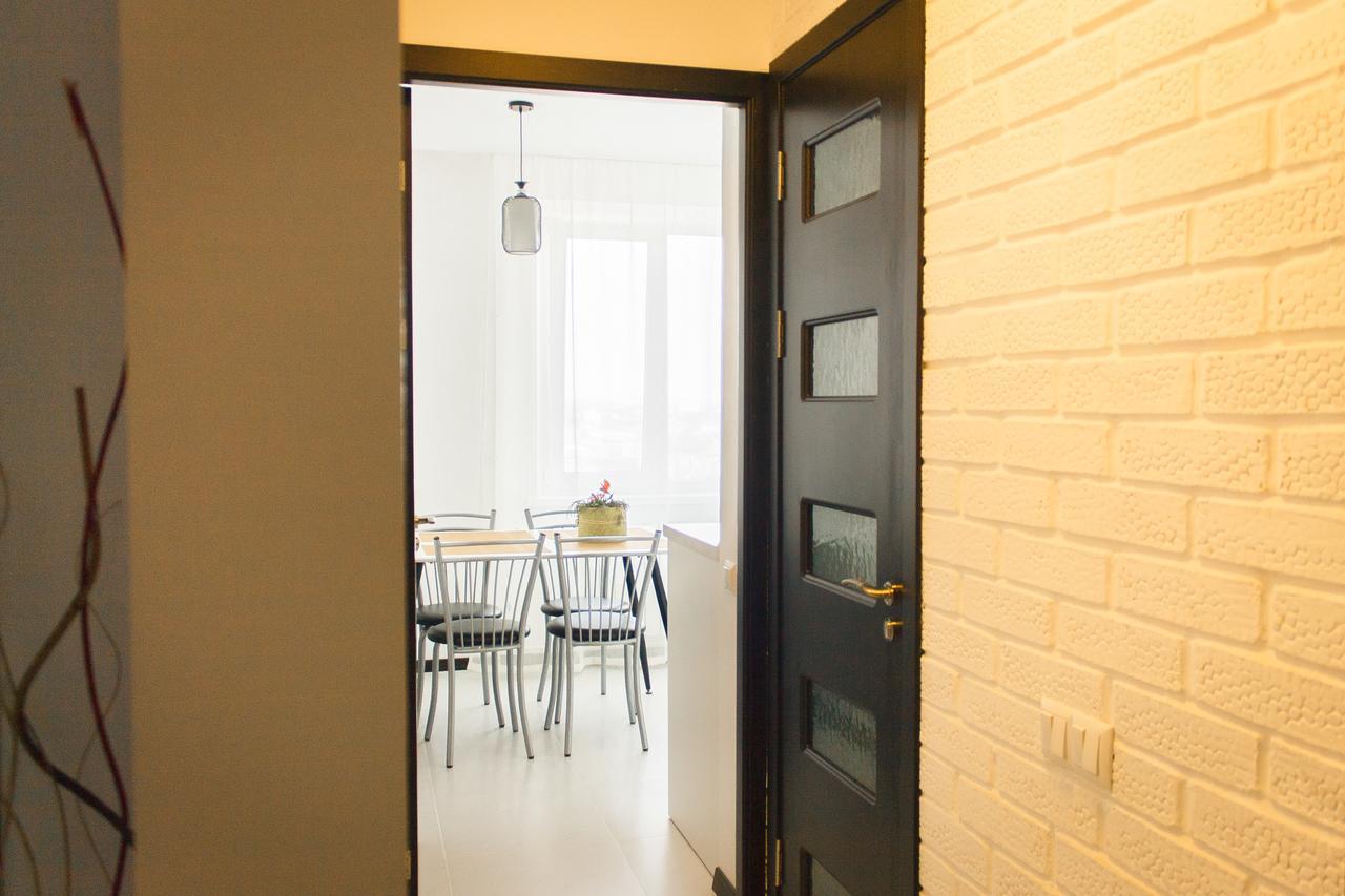 Sky The Apartment Centre ティラスポリ 部屋 写真